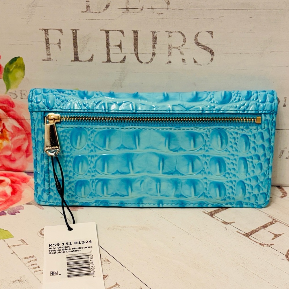 NWT✨BRAHMIN TROPIC BLUE MELBOURNE🩵 ADY WALLET RARE - Picture 8 of 16